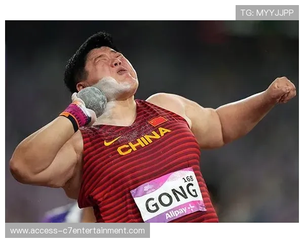 超越赛场的瞬间:运动员心声揭秘奋斗背后的坚持与热爱 超越赛场的瞬间:运动员心声揭秘奋斗背后的坚持与热爱